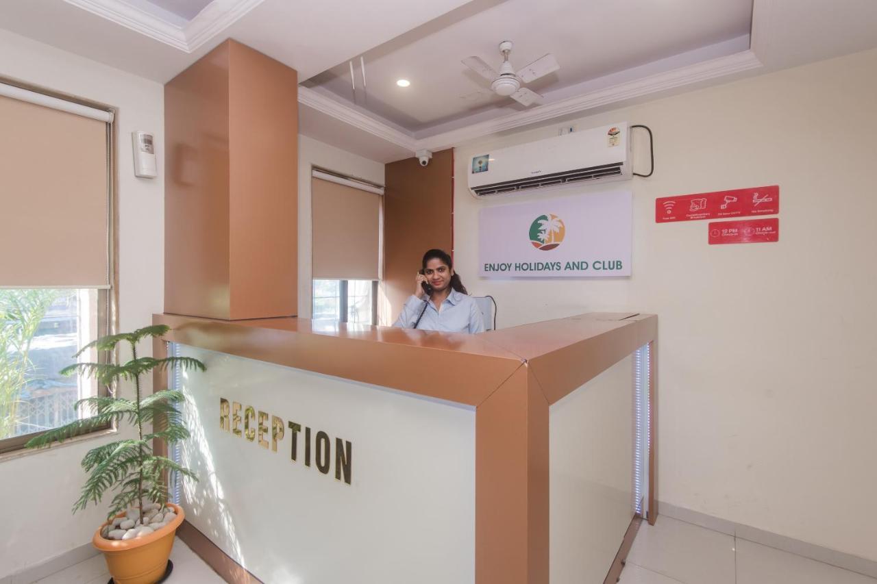 Capital O Orbit Near Infiniti Mall Hotel Bombay