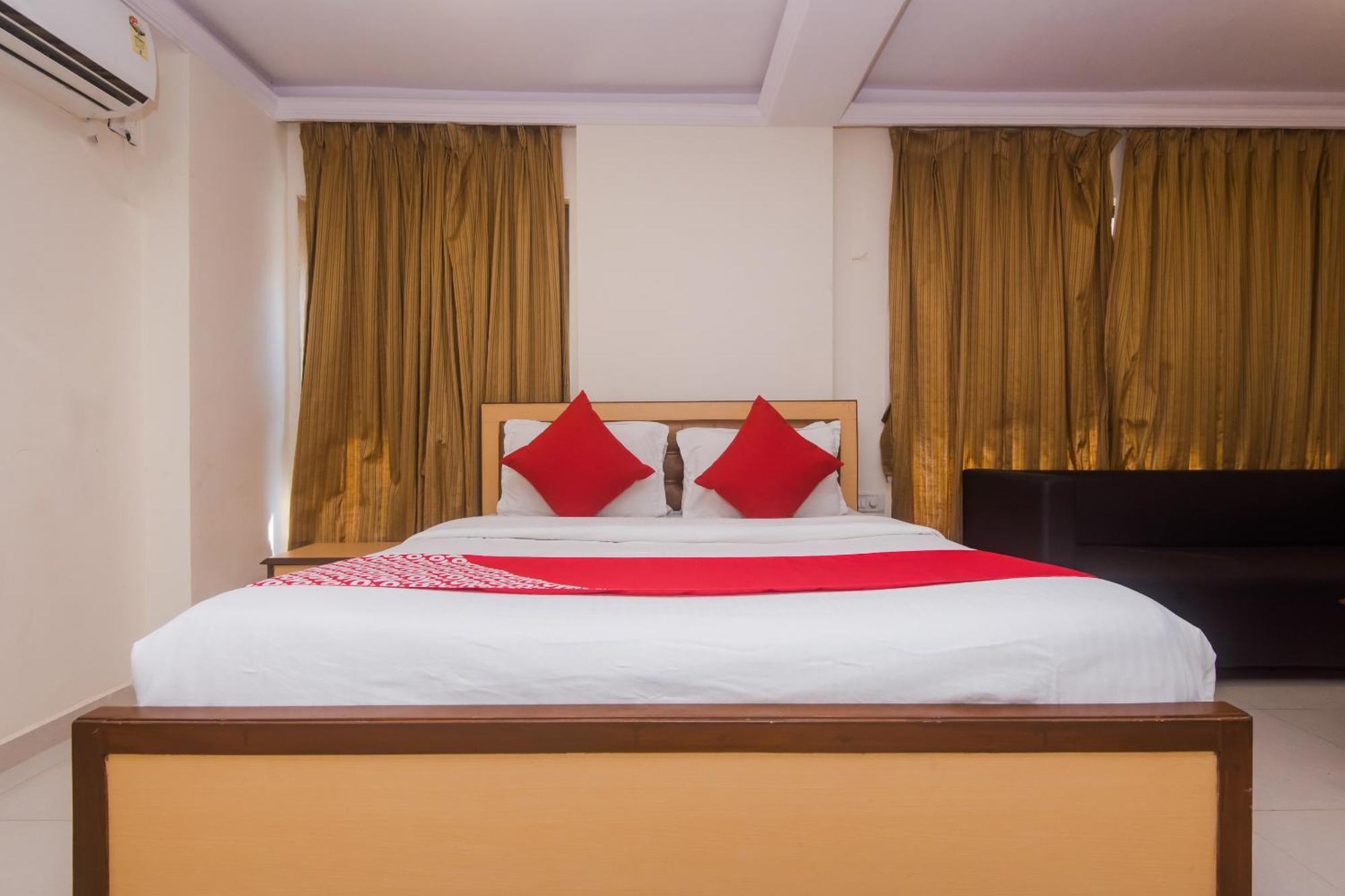 Capital O Orbit Near Infiniti Mall 3* Bombay